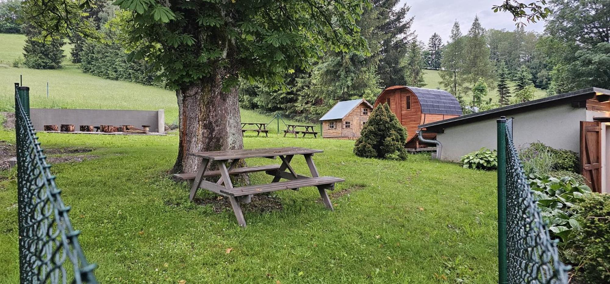 Apartmany Na Sjezdovce Sedloňov Eksteriør bilde